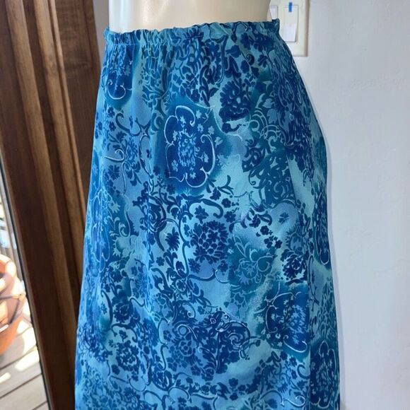 Vintage 90’s Layered Blue Floral Chiffon Long Skirt Size Large - Picture 3 of 11